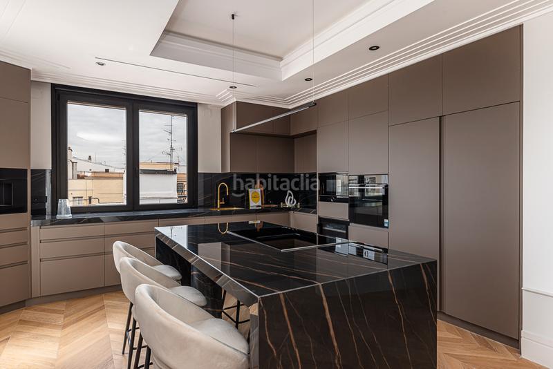 Foto 8de6f443-0fca-48df-863c-630af36229b2. Appartamento con camino riscaldamento parcheggio in Madrid