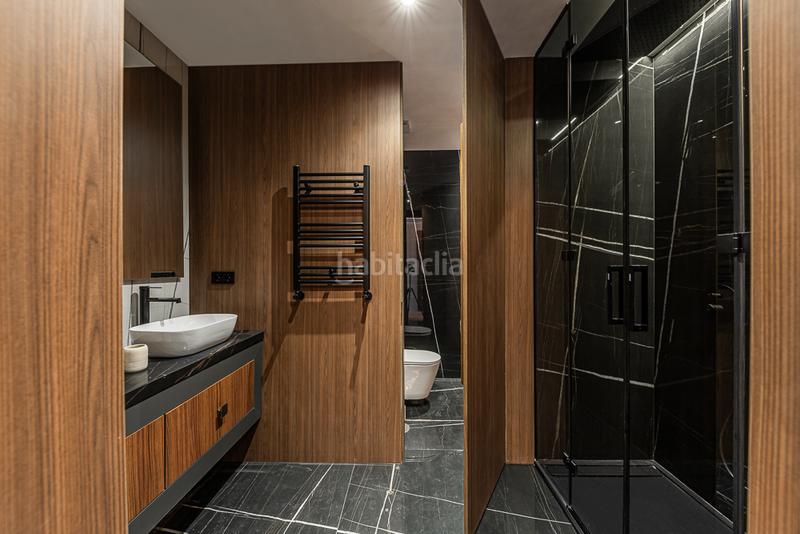 Foto fd2cb2e8-04d9-40e7-a46a-a0acb1af390b. Appartamento con camino riscaldamento parcheggio in Madrid