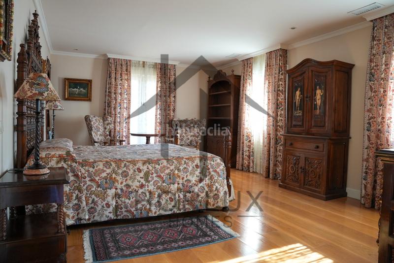 Foto 15828636-f020-498d-8128-4618e007bf92. Chalet mit kamin heizung parking pool in Monteclaro Pozuelo de Alarcón