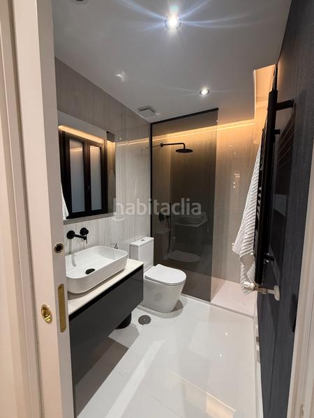 Foto abfa383b-56e2-4795-aa3f-51d5fd4b03c7. Flat with fireplace heating in Sol Madrid