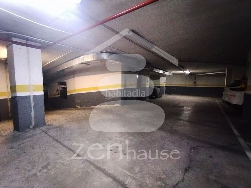 Foto 8b2cd4c6-c32c-48bc-99fa-2dd33908578d. Parking coche en El Rosón-Kelvinator Getafe