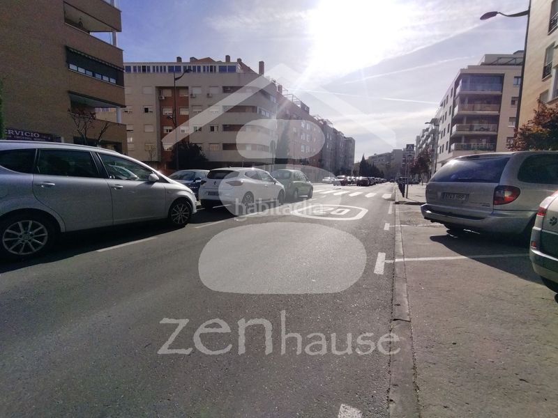 Foto a2a5a138-adf2-4232-b0cb-a1967e050a4b. Parking coche en El Rosón-Kelvinator Getafe