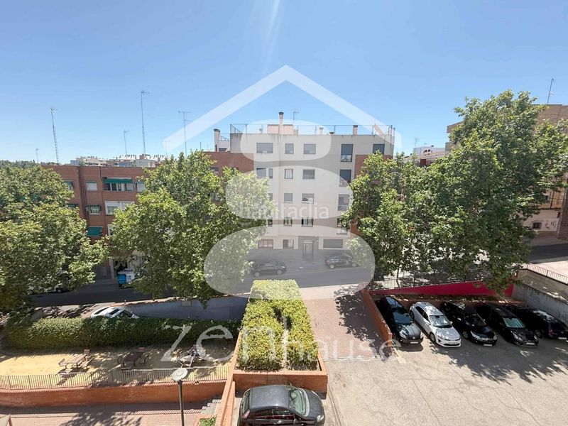 Foto e944eb8b-5cd4-49ea-b94e-b728cd0cae2b. Pis amb calefacció a Centro Alcobendas