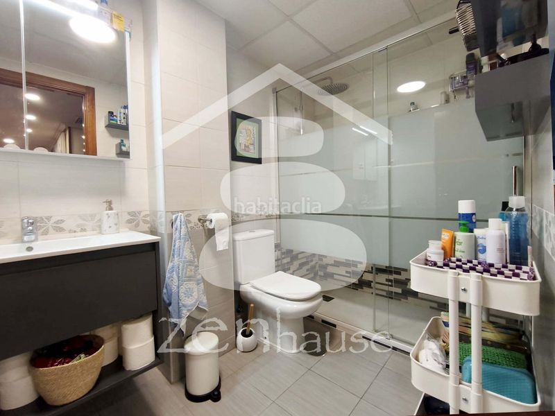 Foto 93f8393d-c4aa-442d-98ac-274ec40013b1. Flat with heating parking pool in San Isidro Getafe