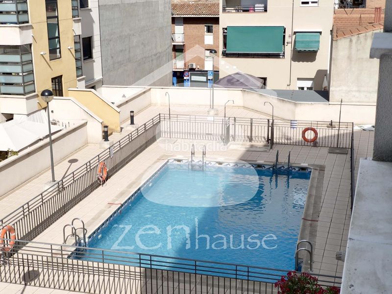 Foto c7882a39-6952-435c-b125-cc7c2f6bbc83. Flat with heating parking pool in San Isidro Getafe