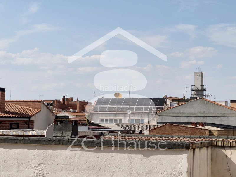 Foto c962c835-fc81-40e7-9aaf-baa5ca994b62. Flat with heating parking pool in San Isidro Getafe