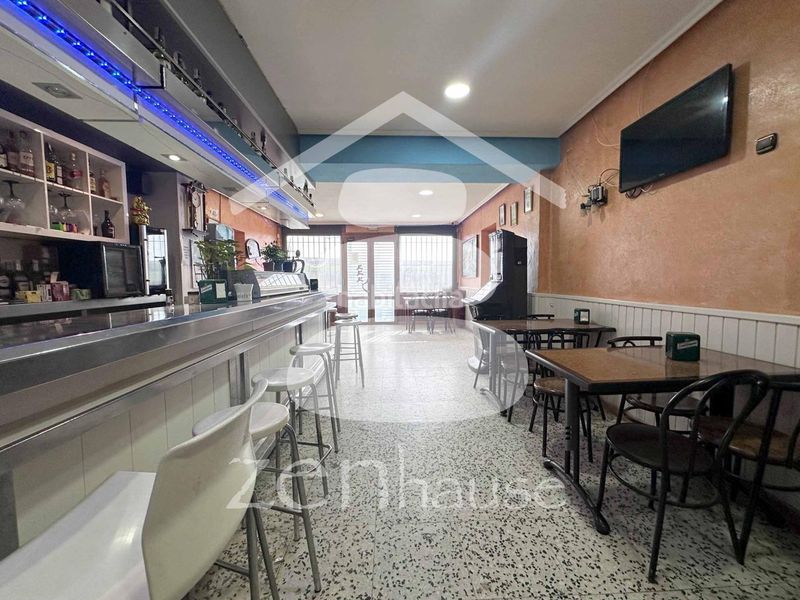 Foto 185ab09f-5fb0-4db5-8a42-aa8c19c53665. Edificio en Fuentebureba