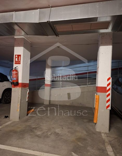 Foto 165e32af-16b3-4e66-91c4-66c8c1cb866e. Parking coche en Centro Getafe