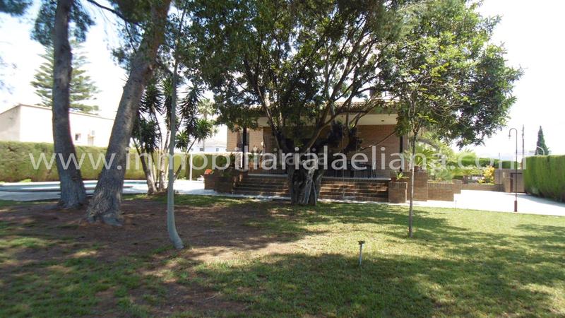 Foto 2b0b47dc-667c-4889-b71b-5be70af6ee8b. Chalet  independiente en El Carme-Sant Agustí-Bonavista Eliana (l´)