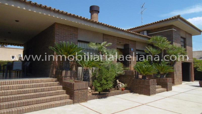 Foto 4568cd37-4abd-45f7-801e-ef43836fd0f6. Chalet  independiente en El Carme-Sant Agustí-Bonavista Eliana (l´)