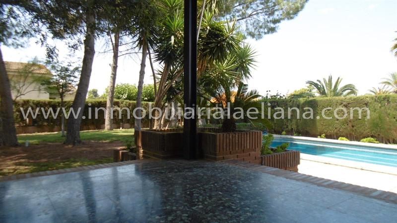 Foto 4c2ea060-15fa-4323-9933-55c93bc6773c. Chalet  independiente en El Carme-Sant Agustí-Bonavista Eliana (l´)