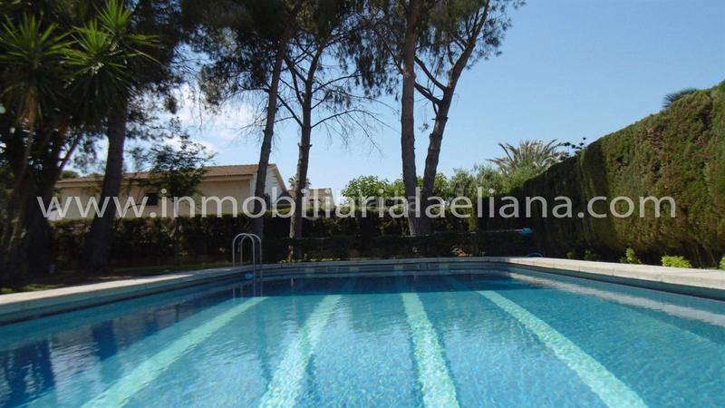 Foto effba78e-c343-4a71-ab71-30de5234aa47. Chalet  independiente en El Carme-Sant Agustí-Bonavista Eliana (l´)