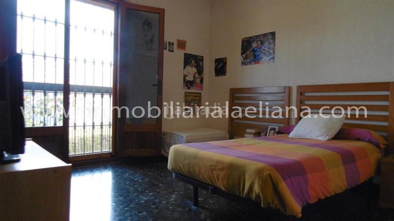 Foto fb6b7704-040e-4ddb-8fa7-13f2961b1f90. Chalet  independiente en El Carme-Sant Agustí-Bonavista Eliana (l´)