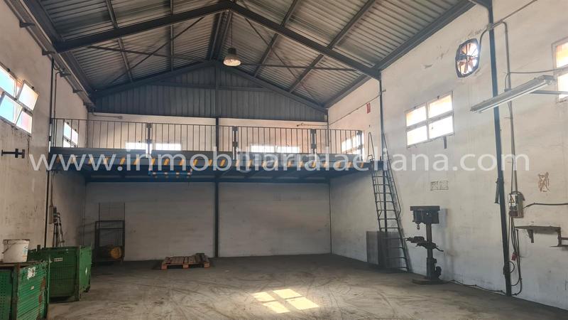 Foto d212a886-14f7-481a-b136-e8673cfb8e23. Location bâtiment à usage industriel dans Parc Tecnològic Paterna