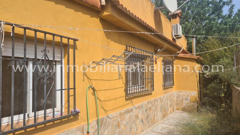 Foto a38a1446-0539-4798-a25f-607368ed5f68. Chalet avec parking piscine dans Urbanizaciones Llíria