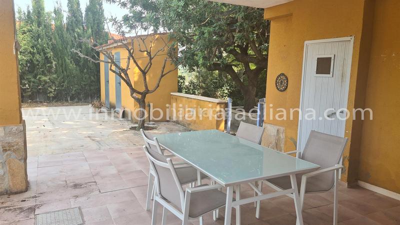 Foto e1cd4e7f-dd87-46d6-941e-84f2c1b9262a. Chalet avec parking piscine dans Urbanizaciones Llíria