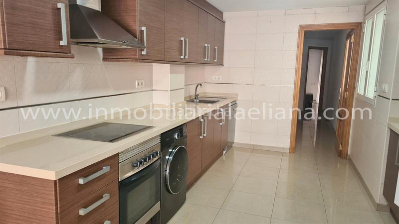 Foto 30b54916-41a2-4682-87d3-9eb90432caa6. Pis a Pueblo Eliana (l´)