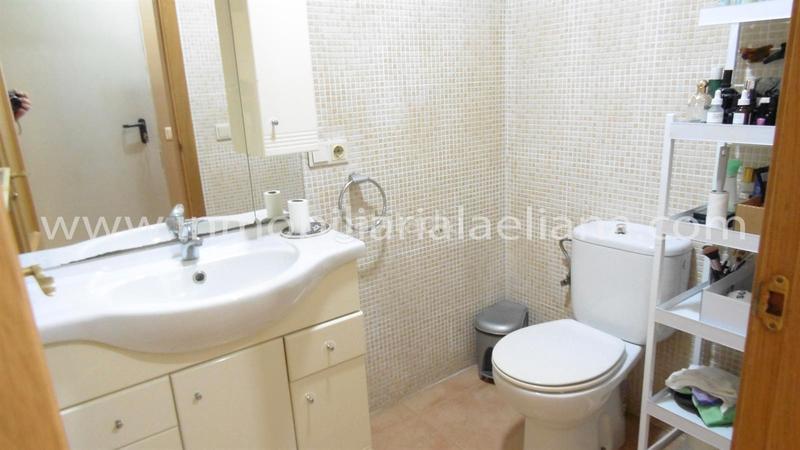 Foto 7087265f-3a7b-487e-901e-3814b80fab78. Reihenhaus mit parking in Pueblo Eliana (l´)