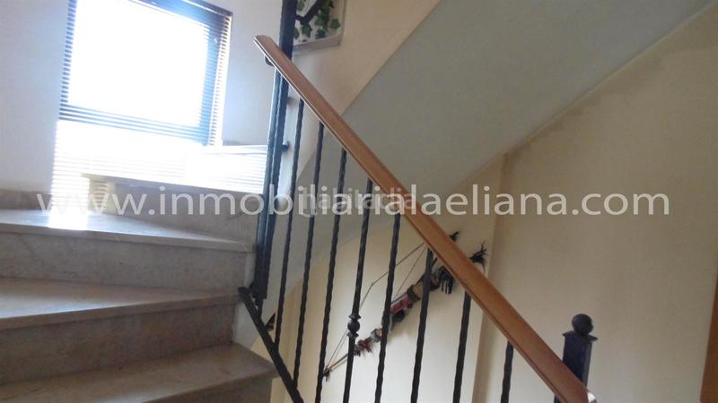 Foto 93a0f9ca-91fa-4d72-ad93-69931bcbf486. Reihenhaus mit parking in Pueblo Eliana (l´)