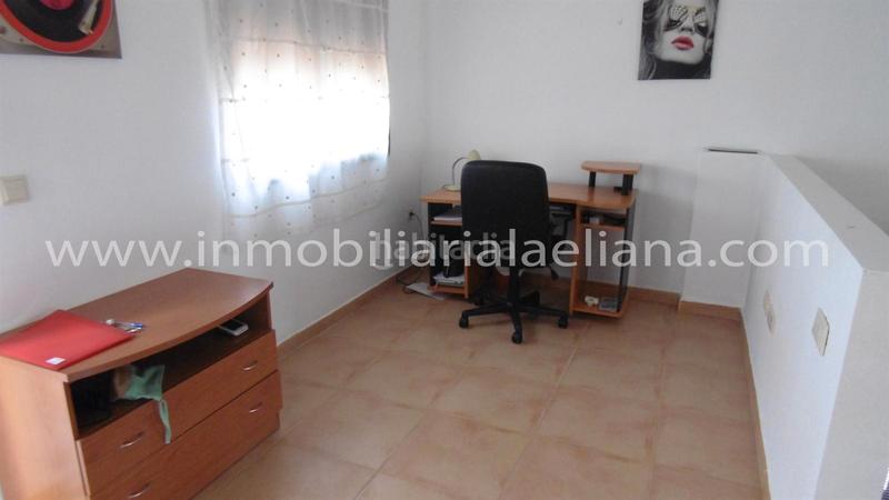 Foto c62e8e58-ce48-40fd-b509-541b7dc7cfd1. Reihenhaus mit parking in Pueblo Eliana (l´)