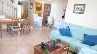 Maison jumelée à Pueblo. Bonito adosado pueblo de la eliana