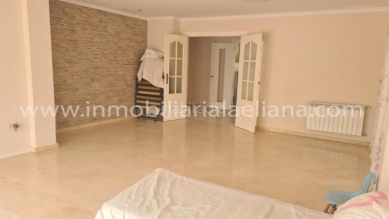 Foto 63df9f6b-6fbd-4131-903f-2537aad9b3f6. Xalet amb calefacció aparcament piscina a El Carme-Sant Agustí-Bonavista Eliana (l´)