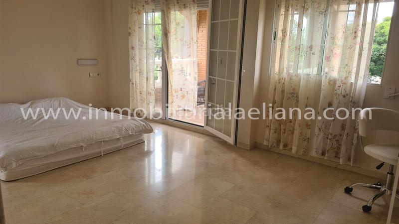 Foto 6edfce0c-bc3d-47a6-838c-ca30fa4818fe. Xalet amb calefacció aparcament piscina a El Carme-Sant Agustí-Bonavista Eliana (l´)