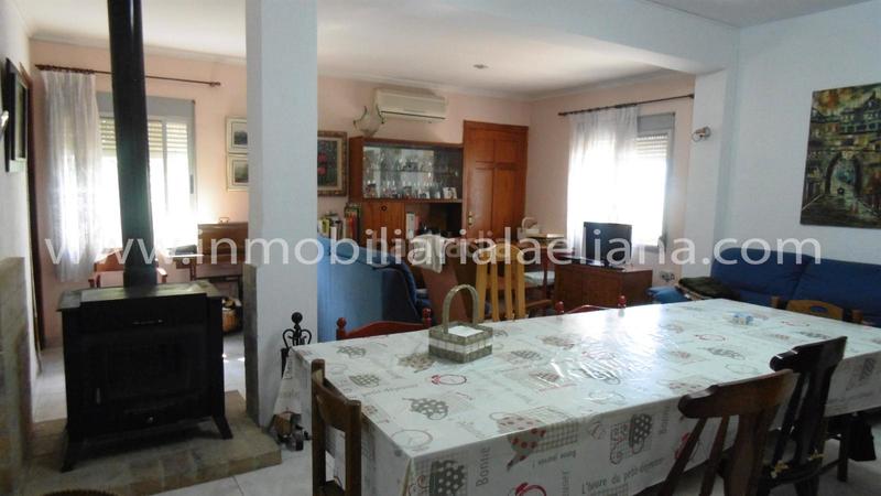 Foto 2ee8645f-939e-4b9e-b63c-081dbf9bcef9. Chalet  independiente en El Paraíso-Los Almendros Eliana (l´)