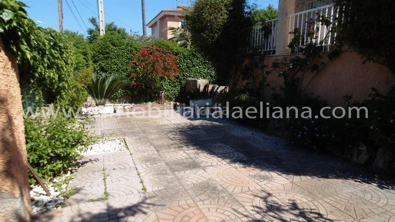 Foto 34665ece-a16c-47e4-8d22-9e380a0e7411. Chalet  independiente en El Paraíso-Los Almendros Eliana (l´)