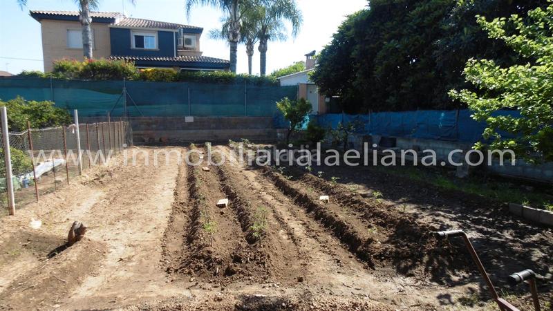 Foto 4232e72e-e2f5-4154-b46d-0716a2a7db78. Chalet  independiente en El Paraíso-Los Almendros Eliana (l´)