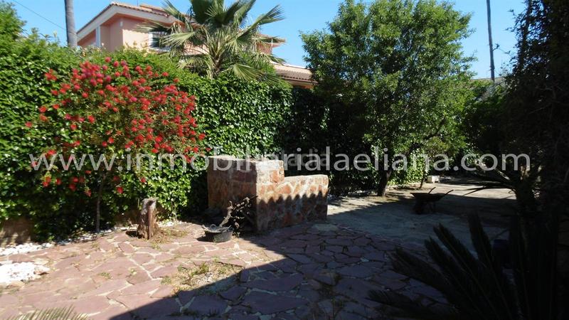 Foto 7b2fe26d-e344-47b9-b698-3f40a45c209b. Chalet  independiente en El Paraíso-Los Almendros Eliana (l´)
