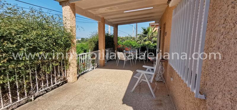 Foto d25b415f-0ae2-45c4-96d8-7c0c62905c8b. Chalet  independiente en El Paraíso-Los Almendros Eliana (l´)