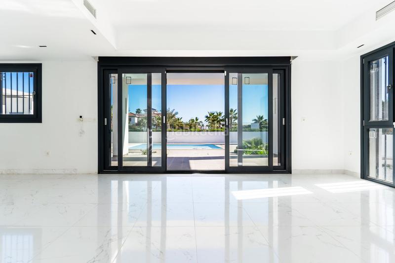 Foto b9a25b3a-ebae-46db-bf38-7125ce06783c. Xalet a hinojo 2 a puerto Vera Vera