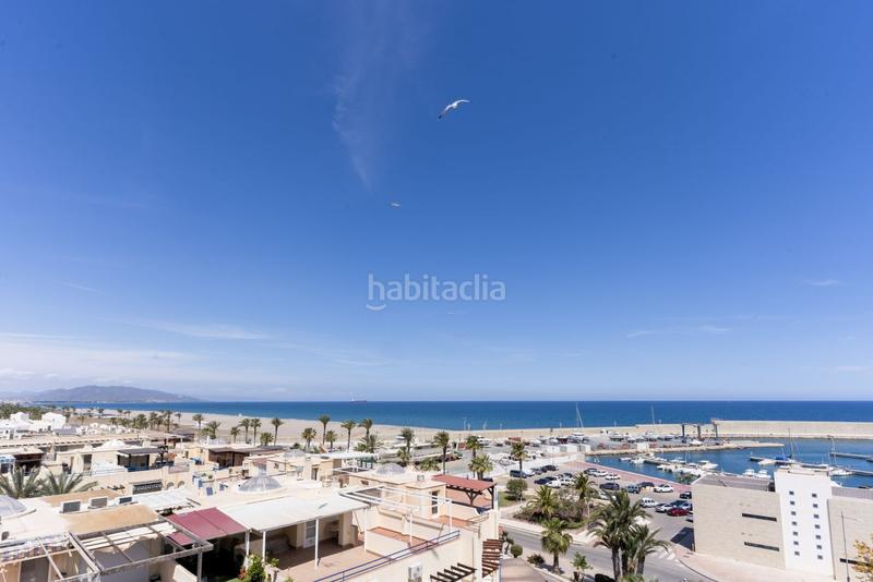 Foto 388d62b4-90bd-4d8f-9c5e-d2a4b76633ed. Piso en malecón 13 piso en venta en puerto, 4 dormitorios. en Garrucha