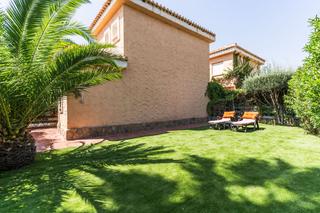 Dúplex  Juan sebastian elcano 1. Duplex en venta en vera playa, 2 dormitorios.