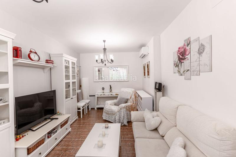 Foto b38b47b1-d5df-4b22-a90e-f56e38a13fde. Duplex in juan sebastian elcano 1 in Las Marinas - Pueblo Laguna Vera
