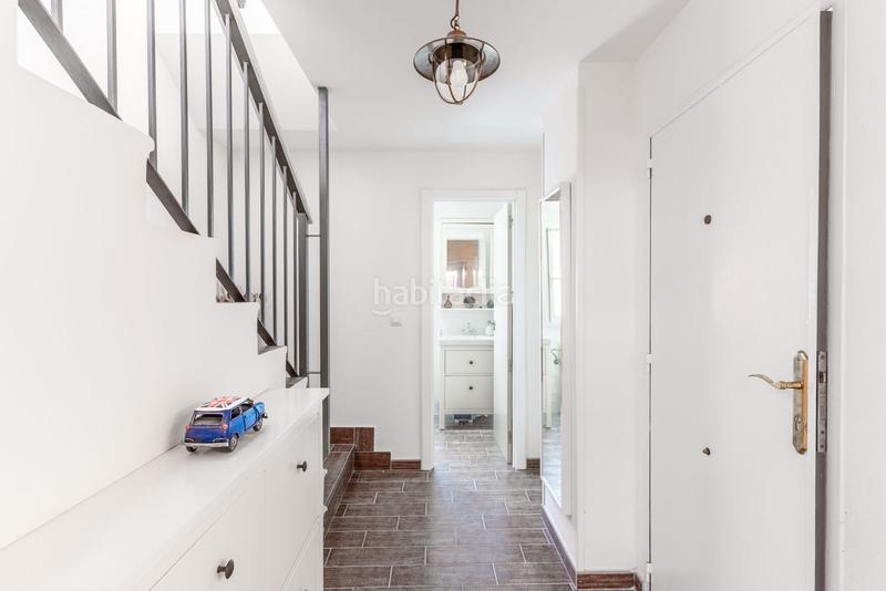 Foto b9b077f3-ce4a-4076-9986-776b492f3df7. Duplex in juan sebastian elcano 1 in Las Marinas - Pueblo Laguna Vera