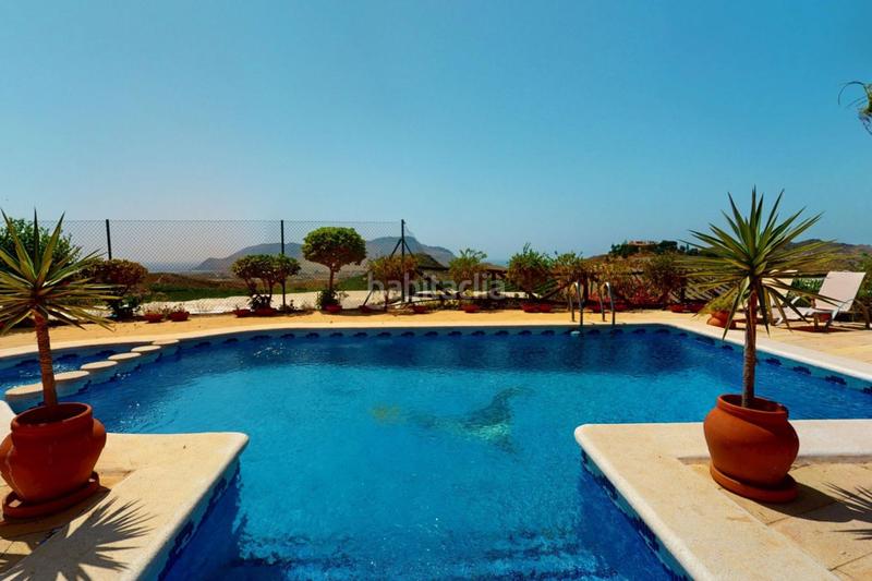 Foto 635cd283-36bd-4048-baa5-acc643a69376. Chalet en garrobillo villa en venta en aguilas, 4 dormitorios. en Alcázares (Los)