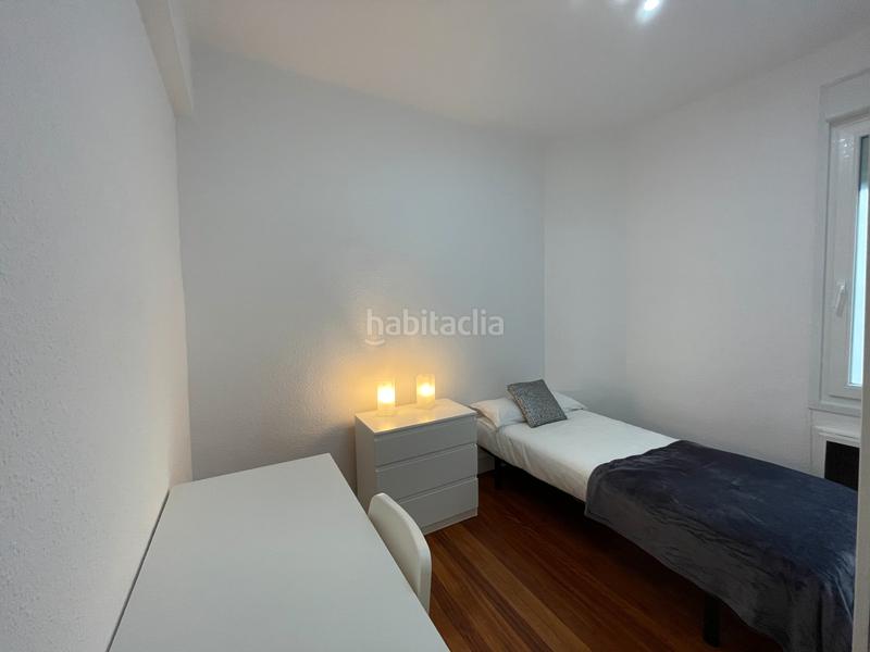 Foto 97ba1a5d-8607-481e-9884-217cdf181d81. Alquiler piso en autonomia kalea 4 alquiler para empresas/estudiantes/periodos cortos en autonomía- en Bilbao