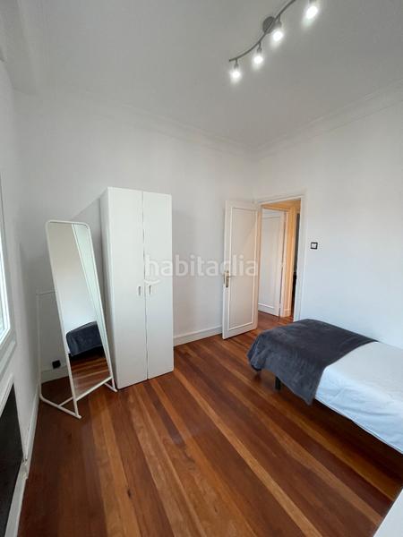 Foto bba215dc-8b0d-4a50-9b5d-461c28dd18ac. Alquiler piso en autonomia kalea 4 alquiler para empresas/estudiantes/periodos cortos en autonomía- en Bilbao