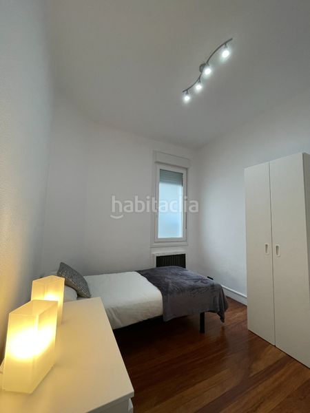 Foto b0ebc7dc-5abd-4582-bccb-6f323d2146fb. Rent flat in autonomia kalea 4 in Zabalburu Bilbao