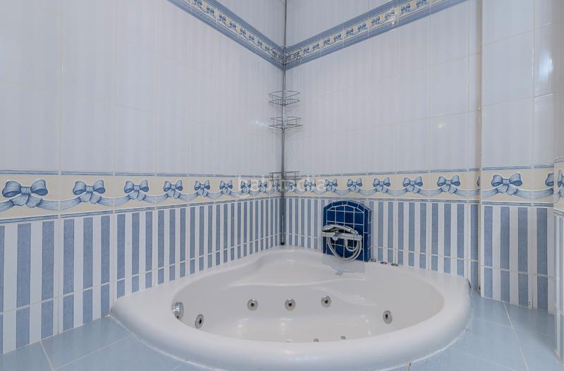 Foto 8ff41c7e-5c27-4f08-bcca-4e76382b72ab. Affitto appartamento in pablo de alzola kalea 4 in Bilbao