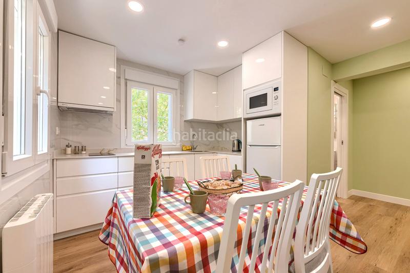 Foto 9f09d8b7-86d6-46a4-ba7d-2c462cc7d8ba. Rent flat in bonaparte luis luciano kalea 19 in Santutxu-Basarrate Bilbao