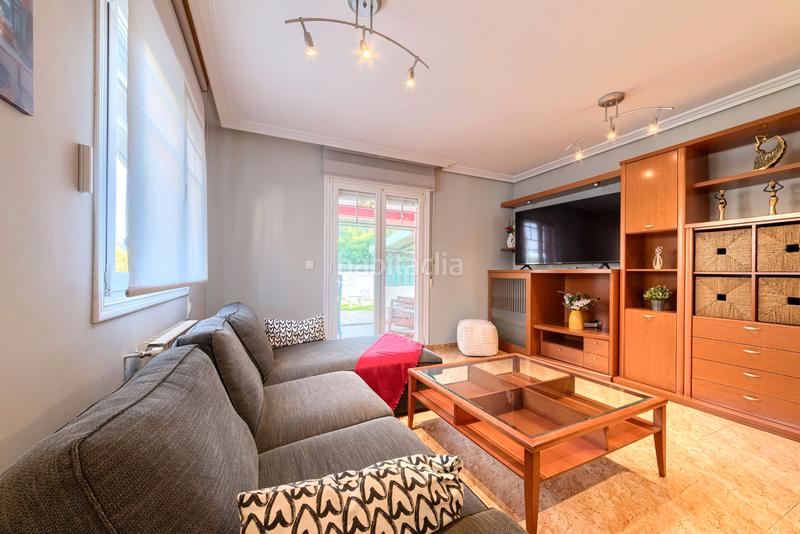 Foto 404e1000-bf1a-42cf-abe3-68e05cbaaef9. Lloguer xalet amb calefacció aparcament piscina a Castro - Urdiales