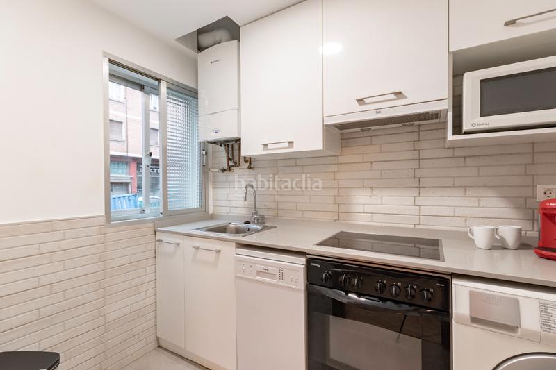 Foto d88b4c0b-28c9-46d7-8066-7c6a052aa7fb. Alquiler piso en bonaparte luis luciano kalea 14 piso de alquiler en luciano bonaparte, 14 en Bilbao