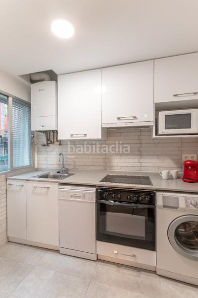 Foto 5fb7c58f-8e27-4bda-8db3-f96e00601f26. Location appartement dans bonaparte luis luciano kalea 14 dans Bilbao