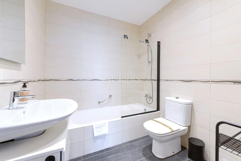 Foto 88a0738b-578e-4538-8667-16c58f220358. Rent apartment with heating in Lutxana - Llano Barakaldo