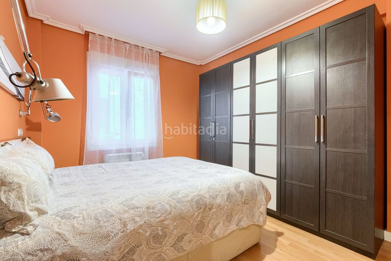 Foto b946decb-0af8-44bb-a541-3c70cb396cfa. Rent flat with heating in Matiko - Ciudad Jardín Bilbao