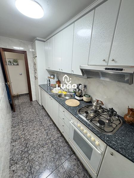 Foto 4f895bdf-3462-4433-88e8-a5f1907fb99b. Piso lugo property presenta piso totalmente amueblado!! en Santa Coloma de Gramenet