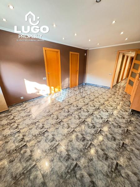 Foto 80a88fe0-34d1-473b-bce9-7bc07e45a09b. Appartement dans Singuerlín Santa Coloma de Gramenet